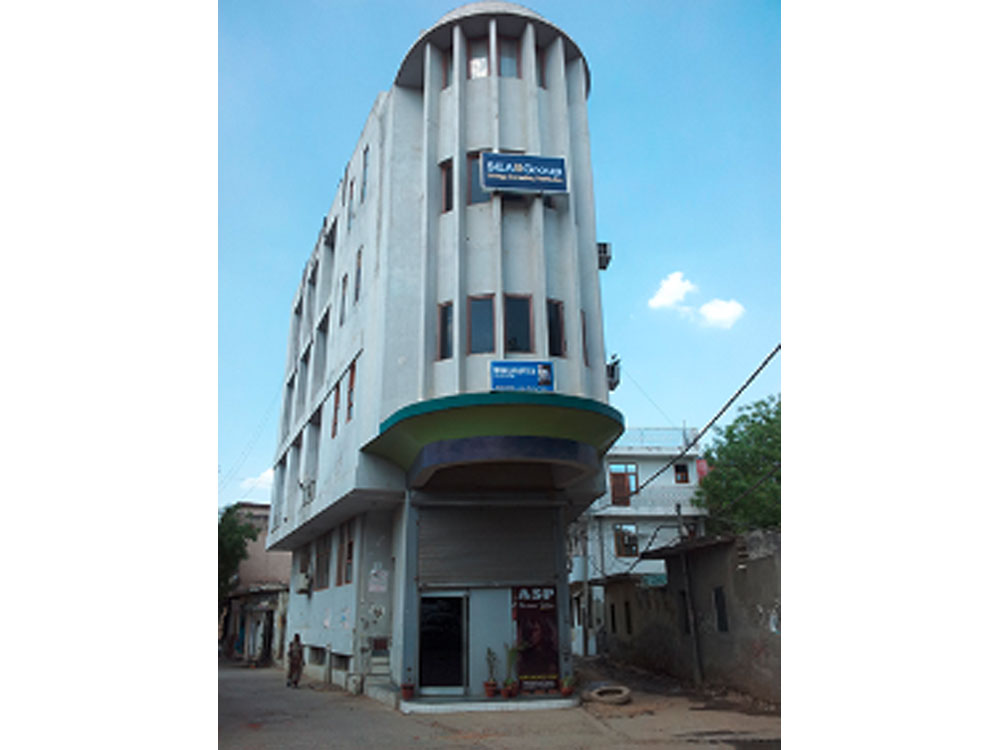 Gründung der Wohlhaupter India Pvt. Ltd. in Delhi als Vertriebs- und Serviceunternehmen 